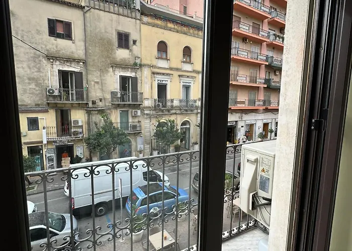 - Piazza Grande לינה וארוחת בוקר 3*