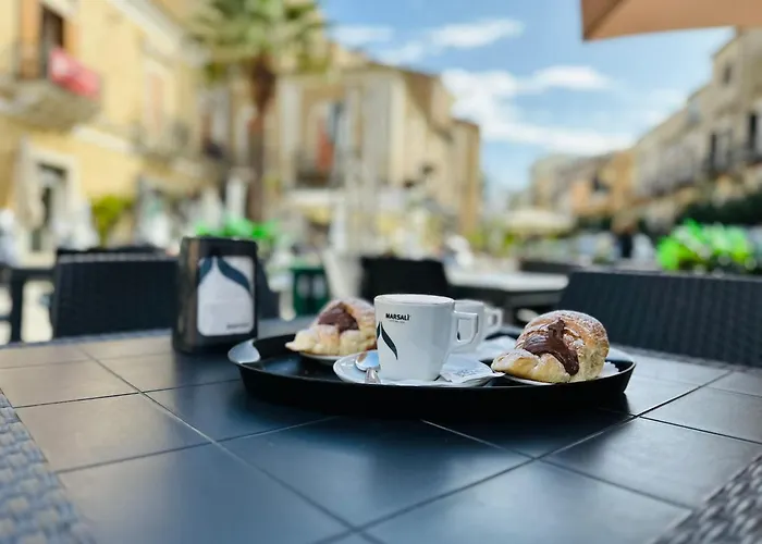 - Piazza Grande 3*