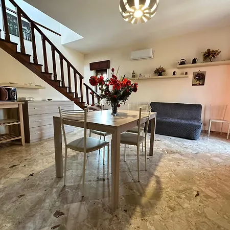 - Piazza Grande 3*