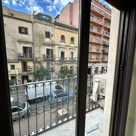 - Piazza Grande Bed and Breakfast 3*