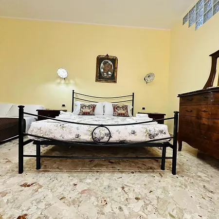 - Piazza Grande 3* Gela
