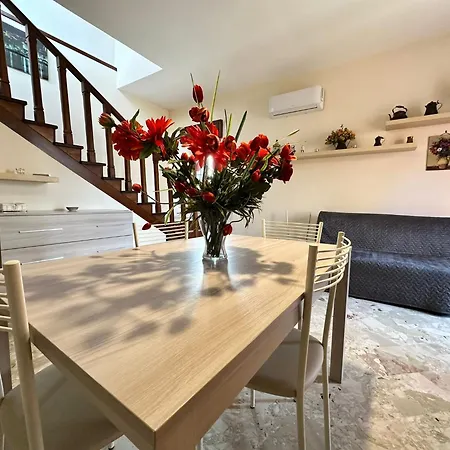- Piazza Grande 3* Gela