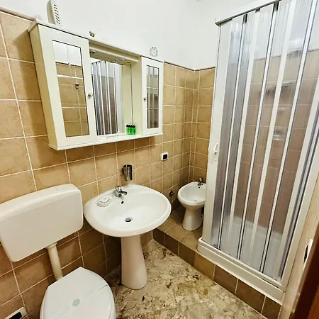 - Piazza Grande Bed and Breakfast Gela